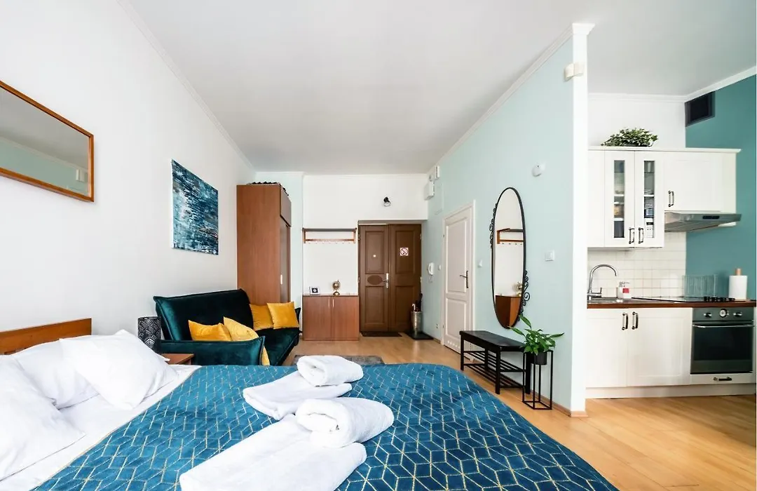 Luxury In The Heart Of The Old Town-1